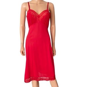 Vintage Van Raalte 50’s 60’s red lace slip dress